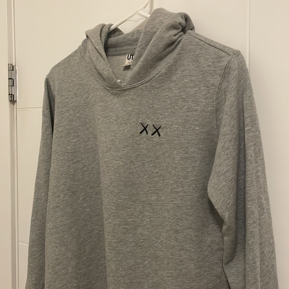 KAWS x Uniqlo x Sesame Street XX Hoodie - Picture 4 of 10